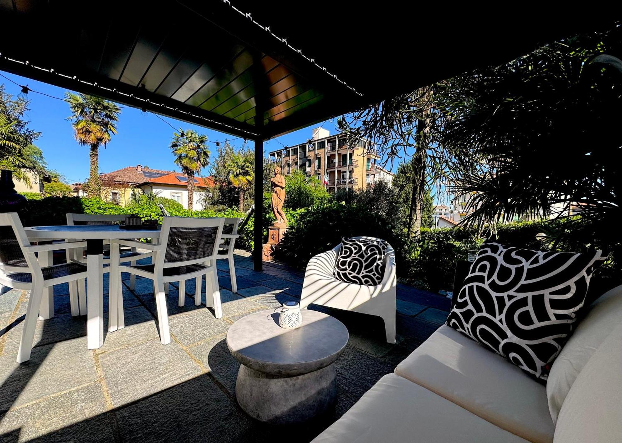 Villa Marchesa Arona Bagian luar foto